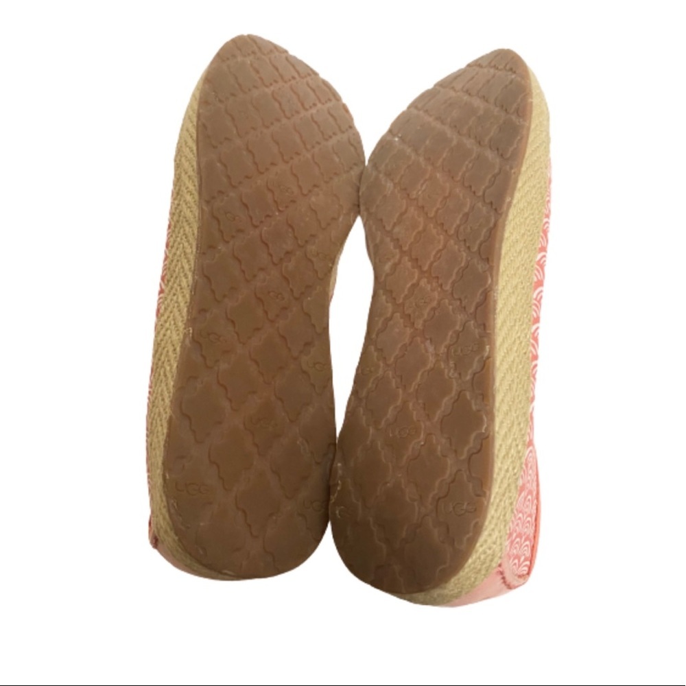 Ugg Syleste women’s pink/ white scallope fabric espadrille ballet flats size 7.5 - Picture 5 of 6